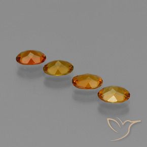 أحجار تورمالين بنى كراميل طبيعية، بيضوي، قليلا جدا، وزنها 2.09 قيراط