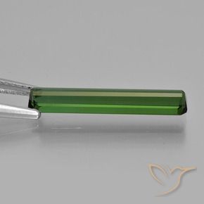 تورمالين أخضر غامق طبيعي، ثمانى / قصة زمرد، 2.20 قيراط، VVS