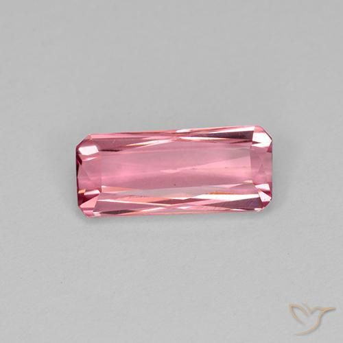 1.55ct طبيعي وردى كثيف تورمالين, قص الزمرد, VVS-VS