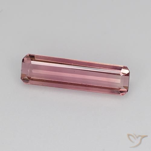 1.28ct طبيعي وردى غامق تورمالين, قص الزمرد, VVS