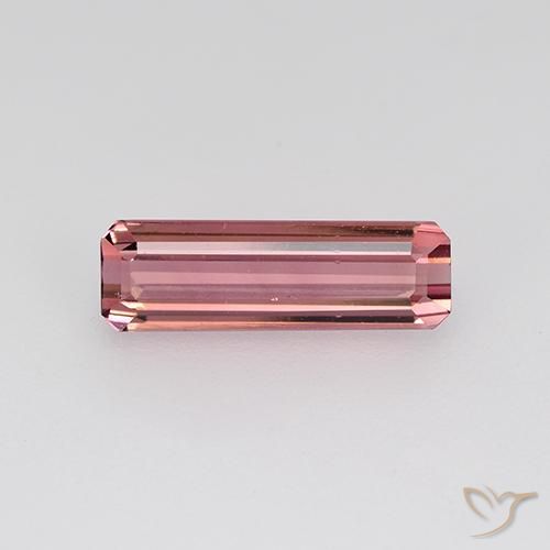 1.31ct طبيعي وردى كثيف تورمالين, قص الزمرد, VVS