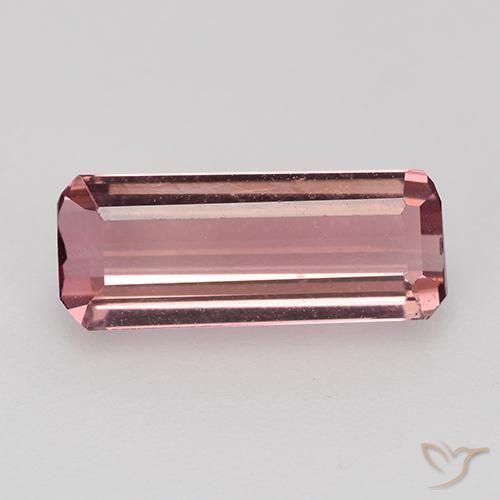 1.60ct طبيعي وردى متوسط تورمالين, قص الزمرد, VVS