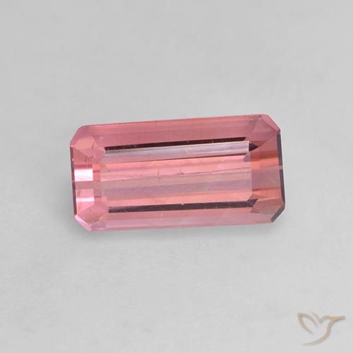 1.35ct طبيعي وردى متوسط تورمالين, قص الزمرد, VVS-VS