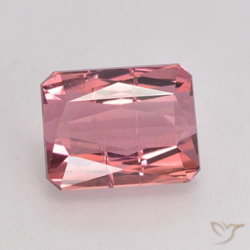 3.41ct طبيعي أرجوانى ملكى تورمالين, قص الزمرد, SI