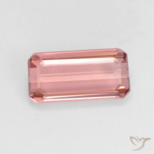 1.47ct طبيعي وردى متوسط تورمالين, قص الزمرد, قليلا جدا