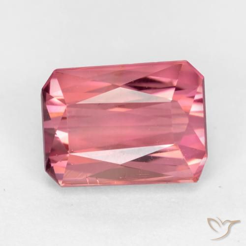 2.45ct طبيعي درجة لون الوردى الفاقع تورمالين, قص الزمرد, قليلا جدا