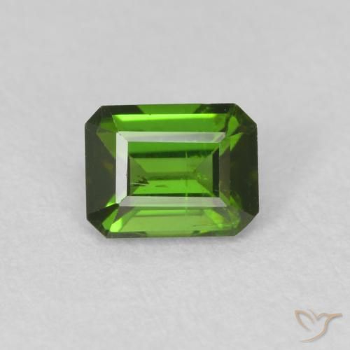 0.53ct طبيعي أخضر ترابى تورمالين, قص الزمرد, قليلا جدا