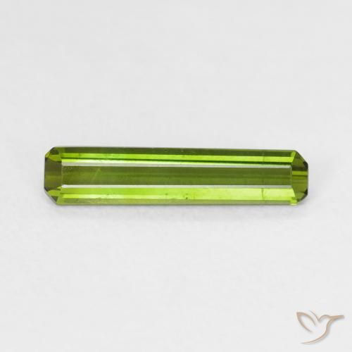 0.85ct طبيعي أخضر متوسط تورمالين, قص الزمرد, VVS-VS
