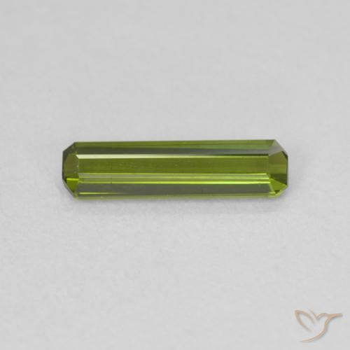 0.66ct طبيعي الأخضر الغامق تورمالين, قص الزمرد, VVS