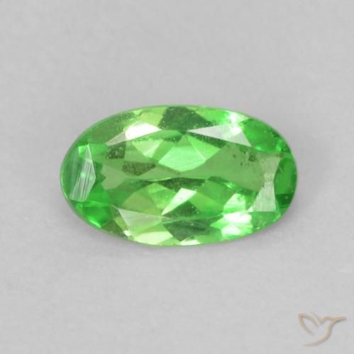 0.22ct طبيعي اخضر زاهى عقيق تسافوريت, بيضوي, قليلا جدا