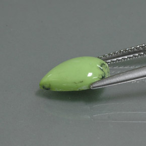 فيروزي أخضر أصفر طبيعي، شكل الكمثرى، 1.66 قيراط، غير شفاف
