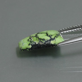 فيروزي أخضر أصفر طبيعي، شكل خيالي، 3.45 قيراط، غير شفاف