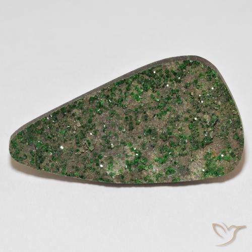 72.20ct طبيعي Deep Earthy Green عقيق يوفاروفيت دروسى, فانسى, غير شفاف