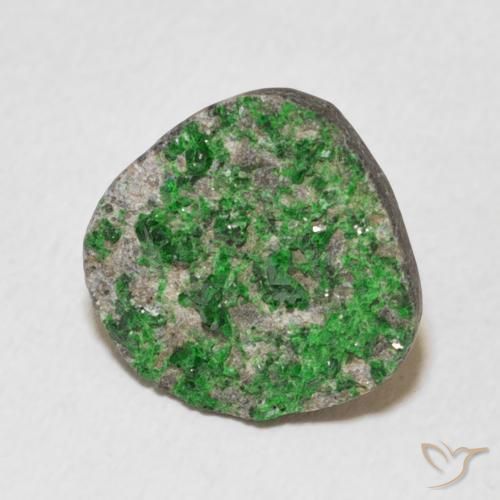 عقيق يوفاروفيت دروسى Deep Earthy Green طبيعي، فانسى، 9.44 قيراط، غير شفاف