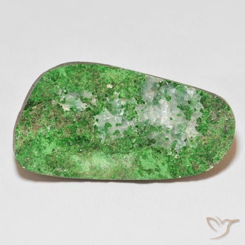 50.60ct طبيعي أخضر متوسط عقيق يوفاروفيت دروسى, فانسى, غير شفاف