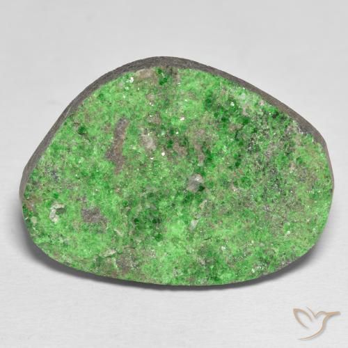 48.09ct طبيعي أخضر متوسط عقيق يوفاروفيت دروسى, فانسى, غير شفاف