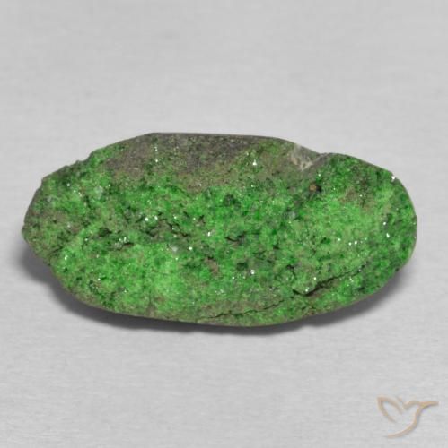 13.25ct طبيعي أخضر غامق عقيق يوفاروفيت دروسى, بيضوي, غير شفاف