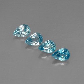 زركون طبيعي بلون أزرق، وزن ‎‎ قيراط، شكل شكل الكمثرى، مقاس ‎6.9x4.9‎ مم