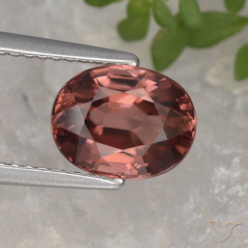 3.30ct طبيعي أحمر النبيذ زركون, بيضوي, VVS