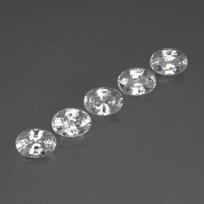 أحجار زركون أبيض طبيعية، قصة بيضاوى، VVS-VS، وزنها 6.69 قيراط