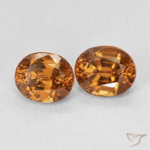 أحجار زركون Medium Dark-Orange طبيعية، بيضوي، قليلا جدا، وزنها 2.22 قيراط