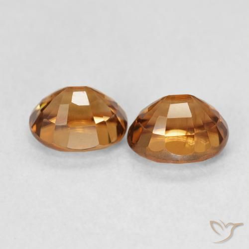 أحجار زركون Medium Dark-Orange طبيعية، بيضوي، قليلا جدا، وزنها 2.22 قيراط